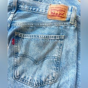 Levi’s Low Pro Straight